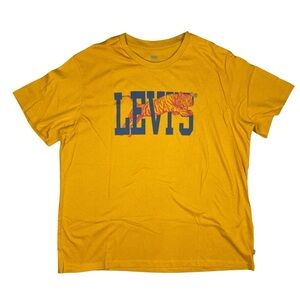 Levi's Men's Crewneck Graphic Tee Shirt